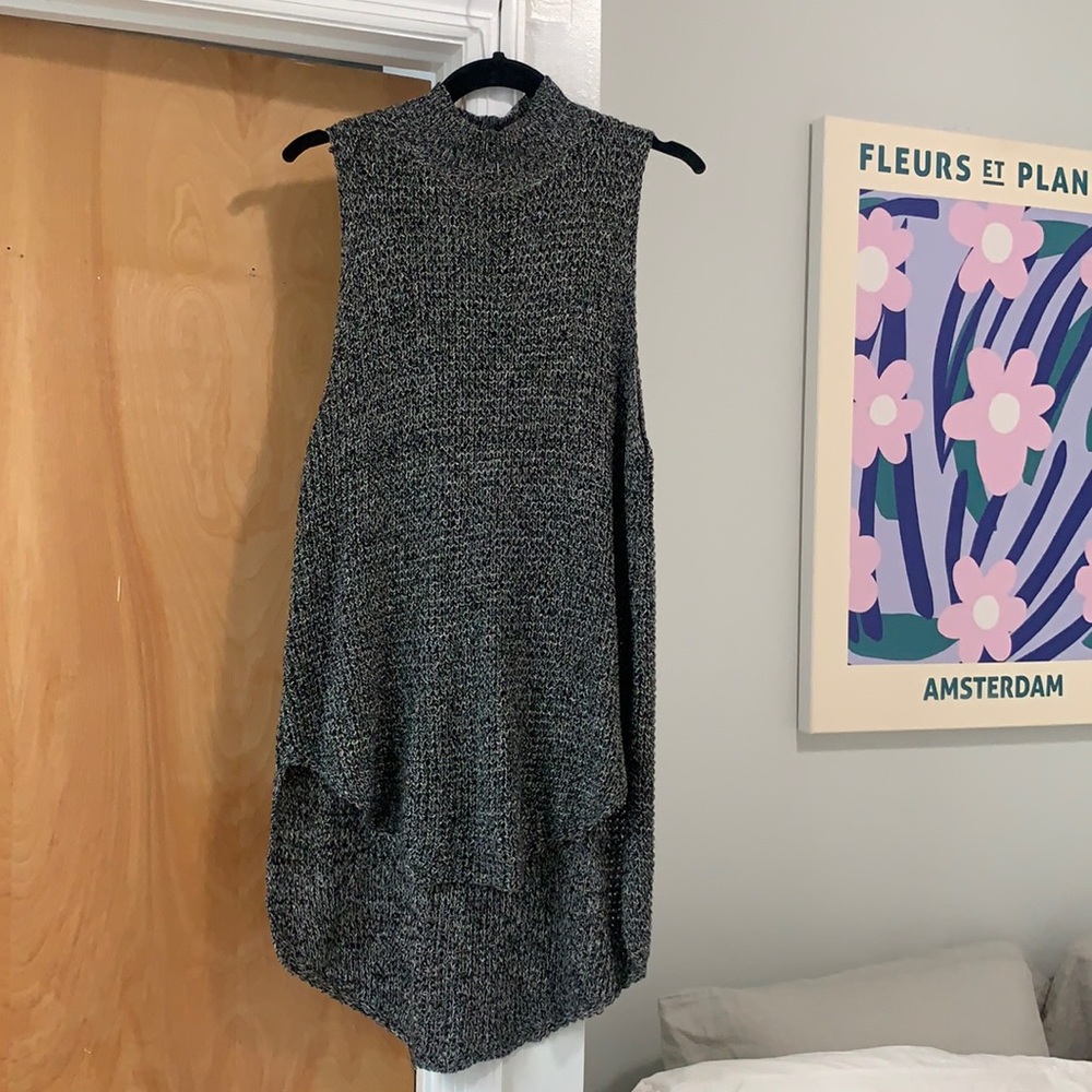 MINKPINK Sweater Vest